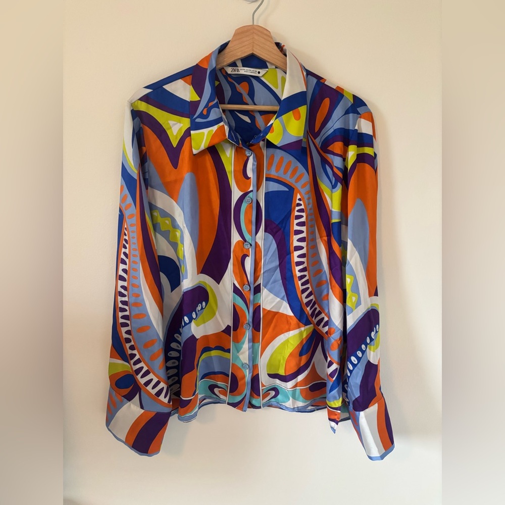 Zara Multicolor Abstract Button Down Shirt